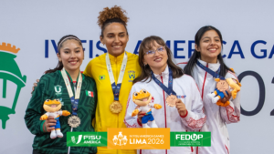 Entrega de medallas en los FISU AMERICA GAMES LIMA 2026.